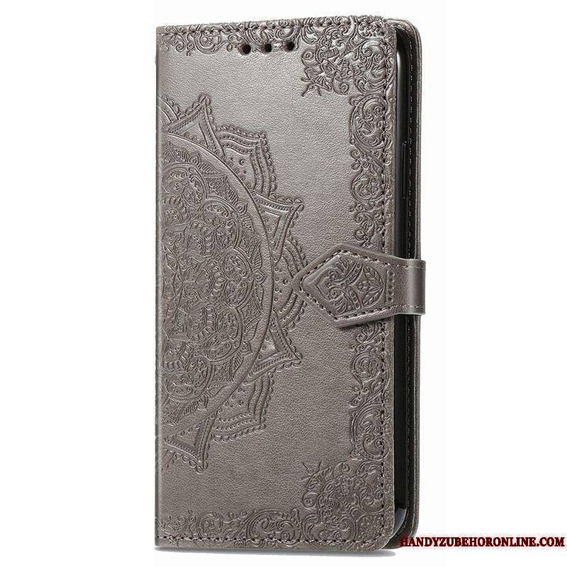 Housse iPhone 15 Pro Mandala Baroque