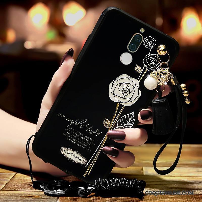 Huawei Mate 10 Lite Ornements Suspendus Gaufrage Fluide Doux Noir Coque De Téléphone