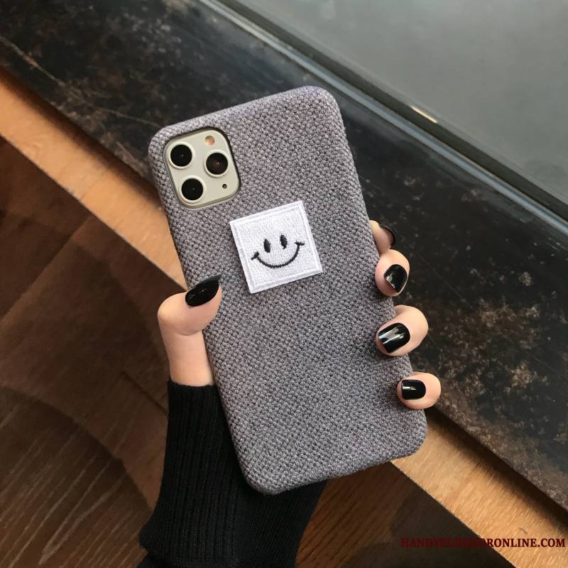 iPhone 11 Pro Max Gris Flanelle Charmant Souriant Coque Fluide Doux De Téléphone